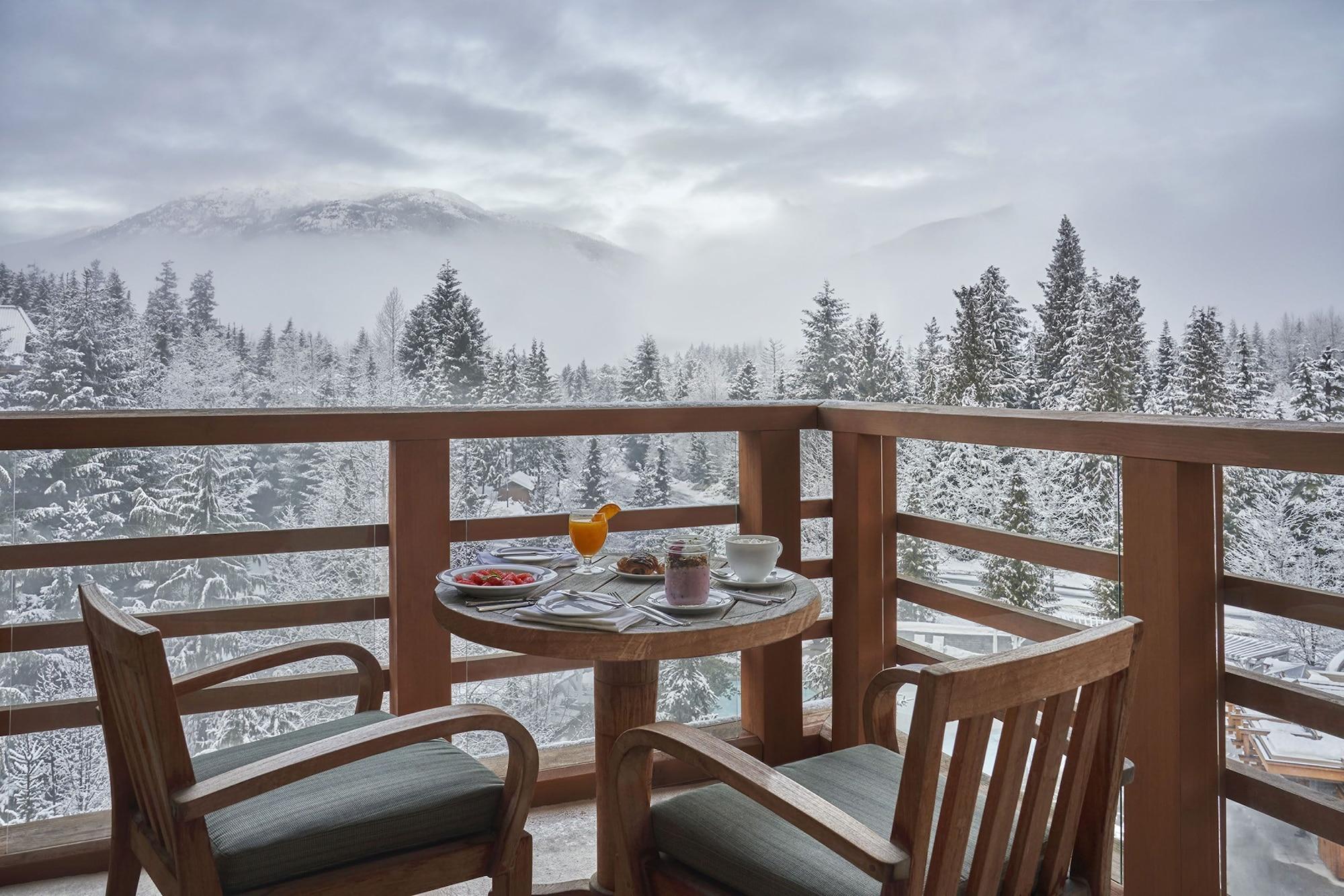 Four Seasons Resort Вістлер Екстер'єр фото